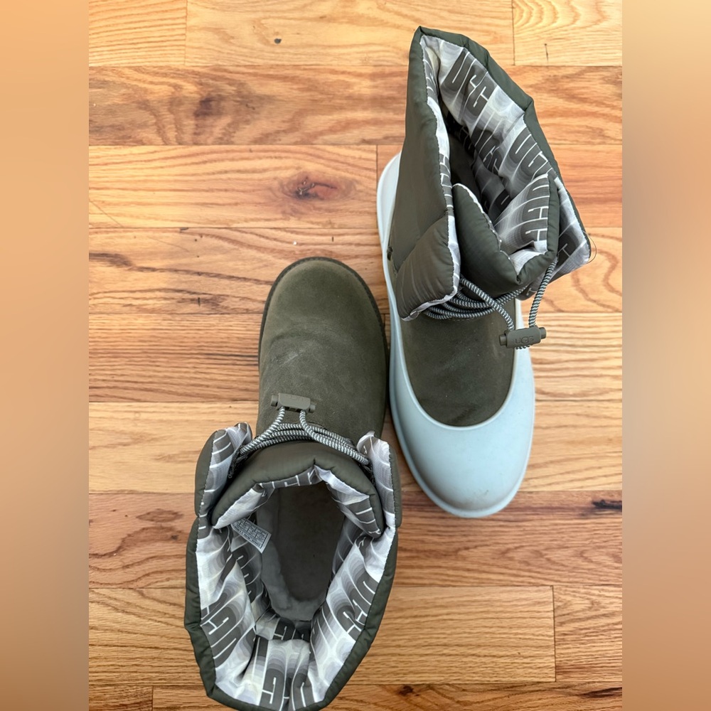 Ugg Olive And Light Gray Boots - image 6